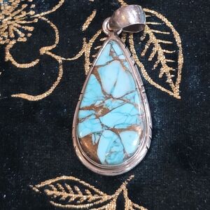 🆕️Mint Dahlia Pendant In Sterling Silver